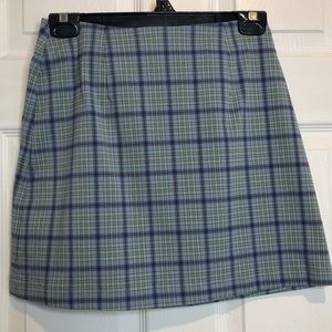 3️⃣ for $10🎉Limited Plaid Skirt